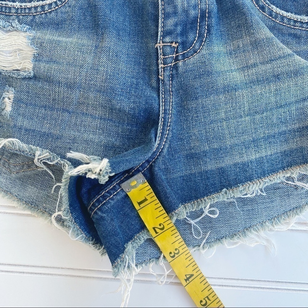 Dollhouse Hi Rise jean shorts, side ties Size 3 - Picture 10 of 11